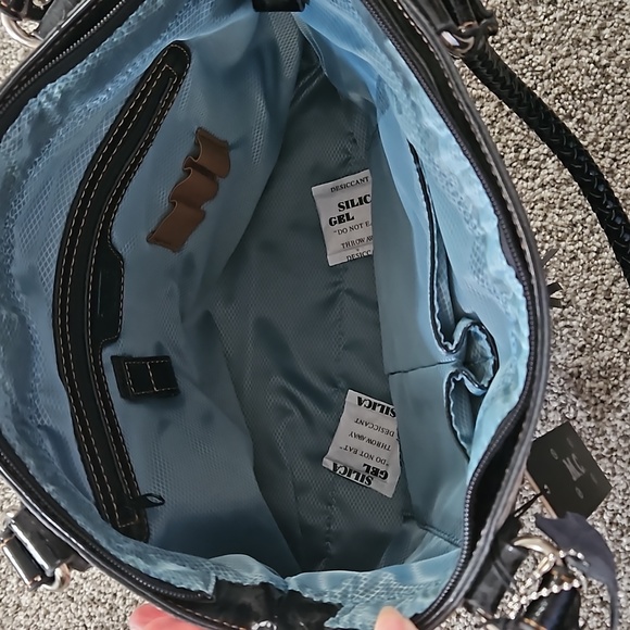 Purse - Picture 3 of 8